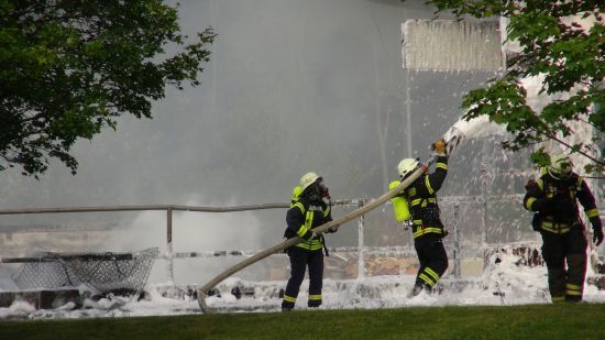 Feuer Brand Abfallwirtschaftbetrieb AWZ Niederzissen