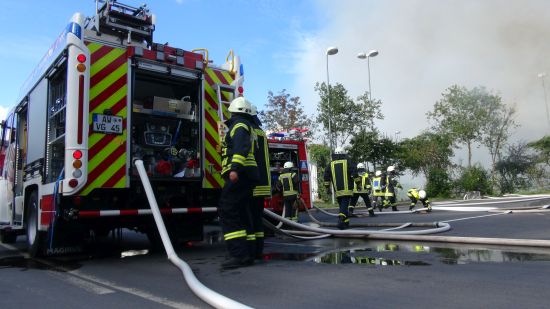 Feuer Brand Abfallwirtschaftbetrieb AWZ Niederzissen