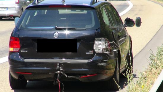 Unfall Wohnwagen A61