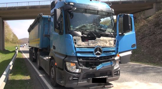 Unfall B412 Traktor LKW Wehr