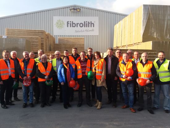 FWG Brohltal und Kempenich besichtigten die Firma Fibrolith Dämmstoffe