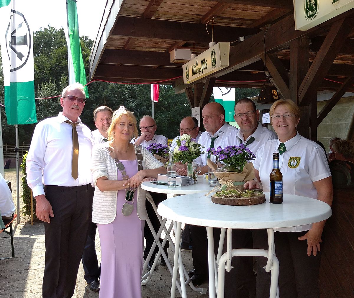 Bezirkskönigin Brohltal Ulrike Bartz zu Gast bei Bundesschützenfest Kürrenberg Einladung des Bezirksverbandes Maria – Laach