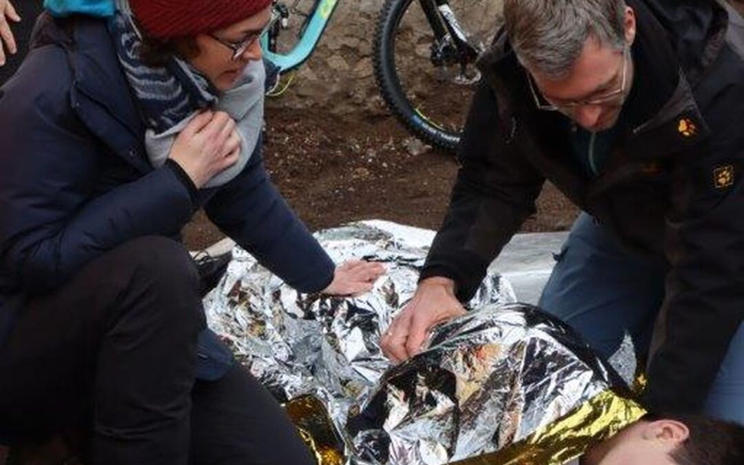 Deutscher Alpen Verein absolviert Erste-Hilfe-Kurs in Niederzissen