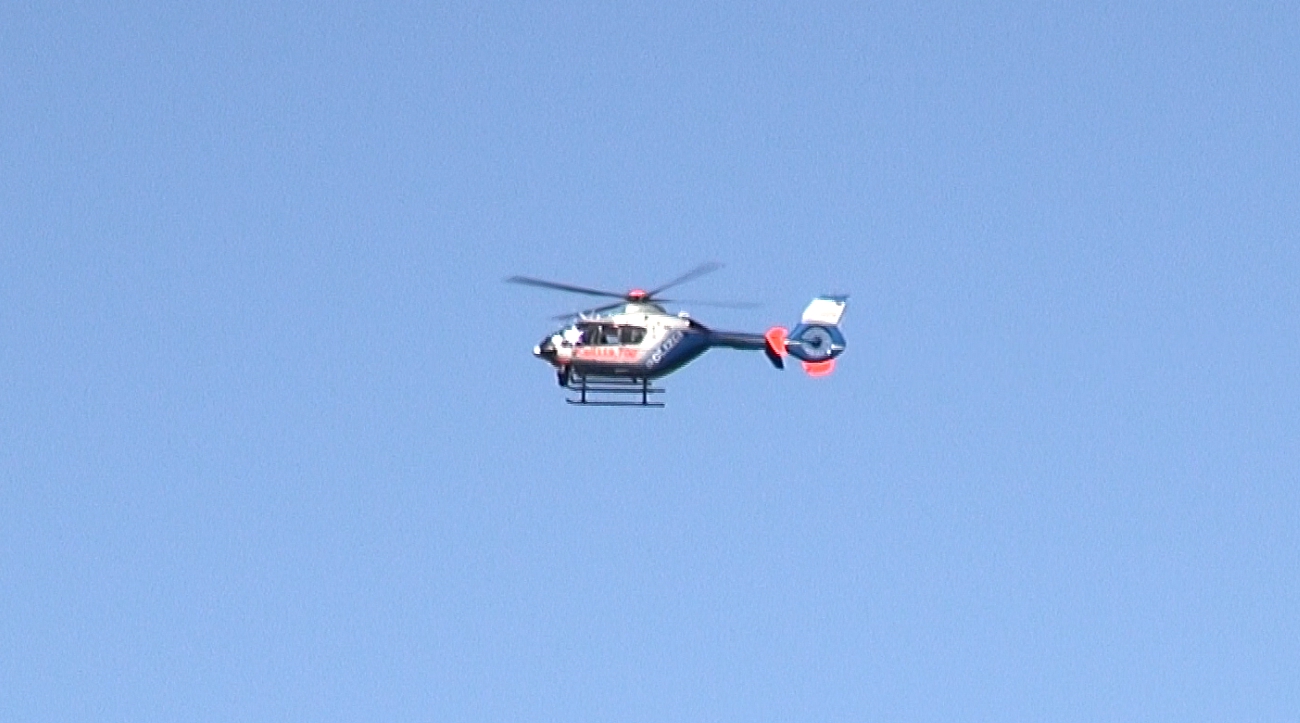 Polizei und Feuerwehr suchten umfangreich nach einer vermissten Frau Hubschrauber im Einsatz