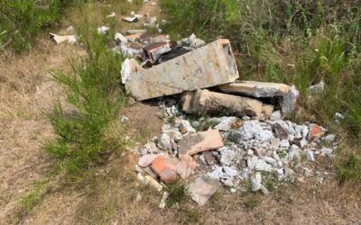 Unbekannte entsorgen ihren Müll in der Wehrer Sandkaul am Dachsbusch Wird mit Bußgeld in deutlicher Höhe geahndet