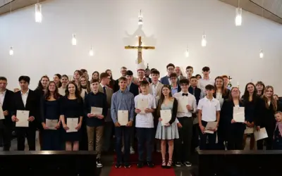 33 Jugendliche bei Firmung in Weibern