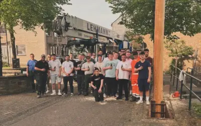 Maibaumstellung und Maifest in Oberzissen: Tradition und Gemeinschaftsgeist vereint