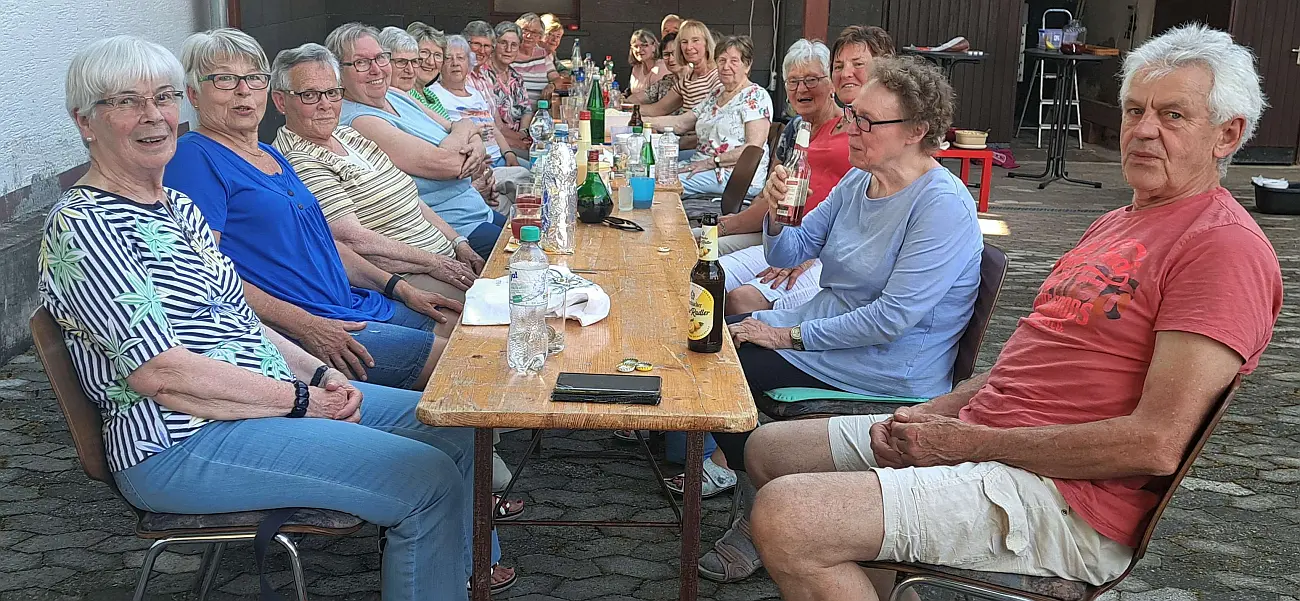 Seniorensportgruppe des DRK Ortsvereins Wehr feierte Grillfest