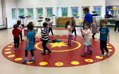 Zirkusschule Rheinbach besucht Kindergarten „Morgenland“ in Burgbrohl