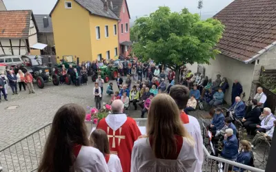 Pferde- und Traktorensegnung in Hain fand um 70. Mal statt