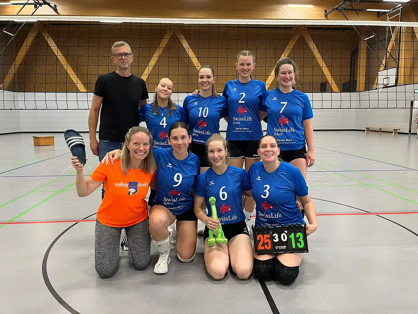 Sechs Spiele, sechs Siege: Erfolgreiches Wochenende für die Burgbrohler Volleyballer