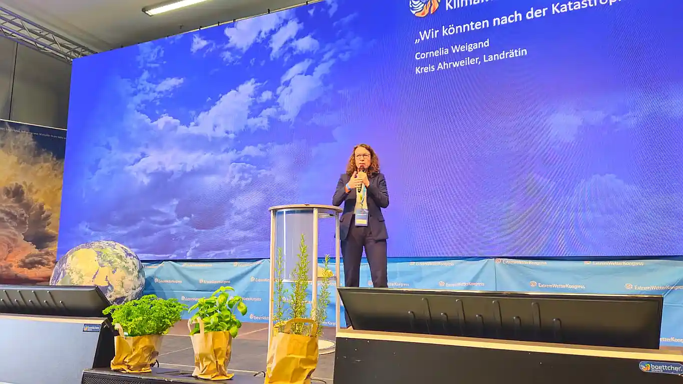 Landrätin Weigand vertritt den Kreis Ahrweiler beim 15. ExtremWetterKongress Forderung nach schnelleren Verfahren und nachhaltiger Finanzierung