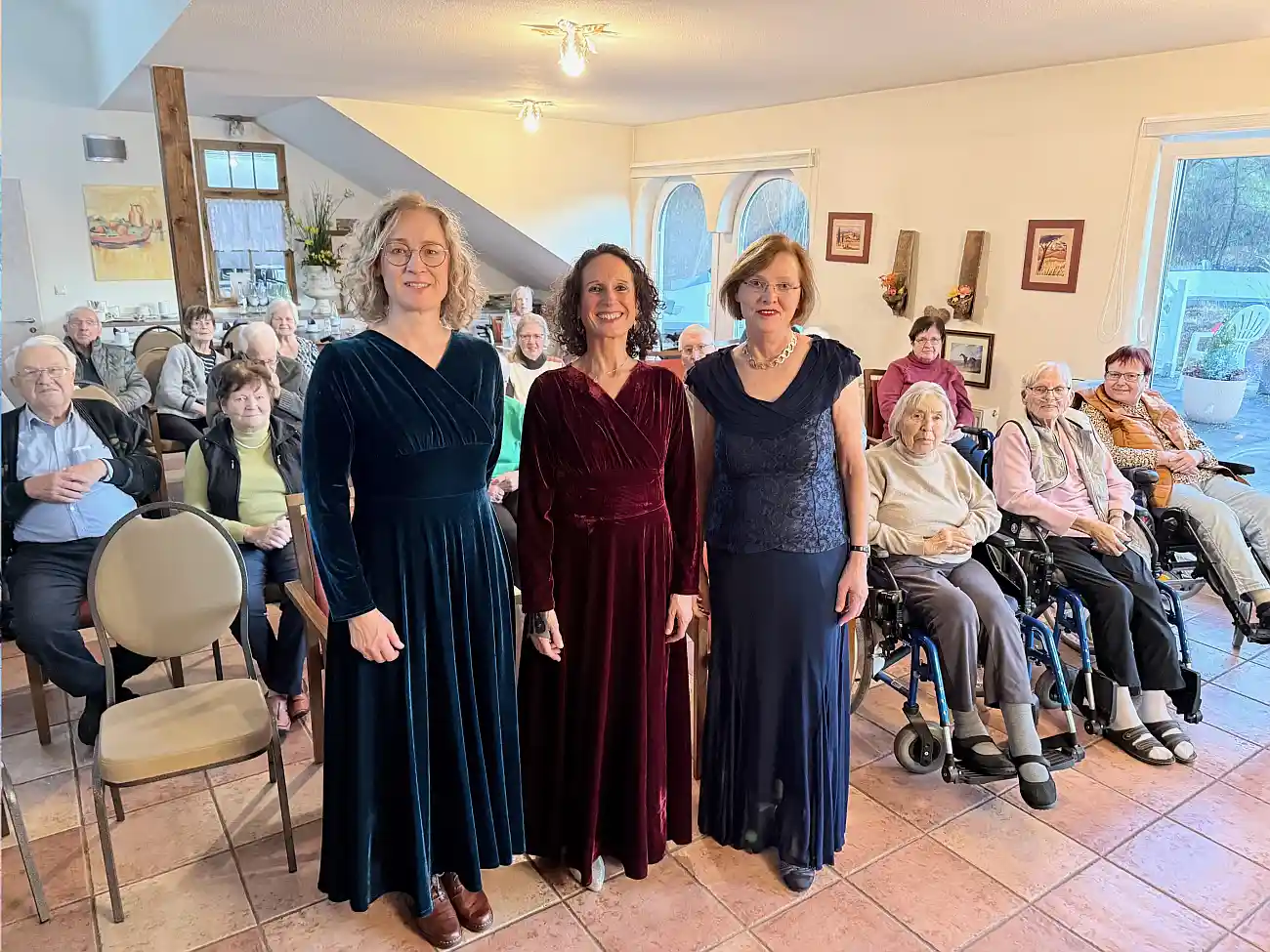 Frisch gestimmt: Ein unvergesslicher Konzertnachmittag in der Villa Romantica Frisch gestimmt: Ein unvergesslicher Konzertnachmittag in der Villa Romantica