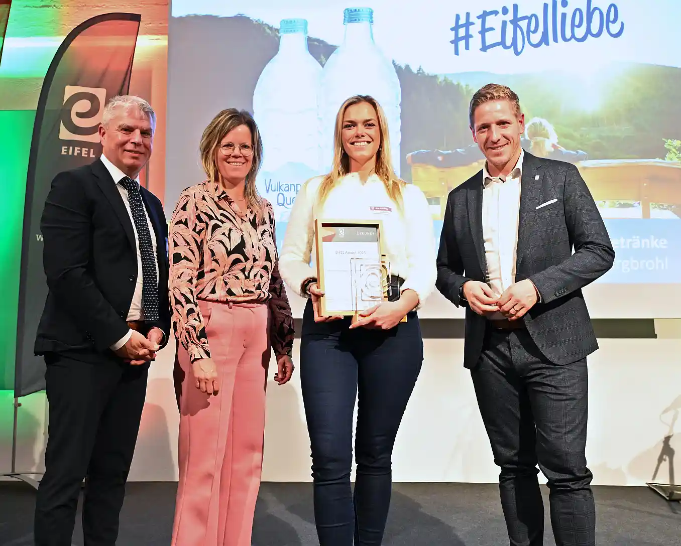 Vulkanpark-Quelle Eifel aus Burgbrohl gewinnt den EIFEL Award 2025