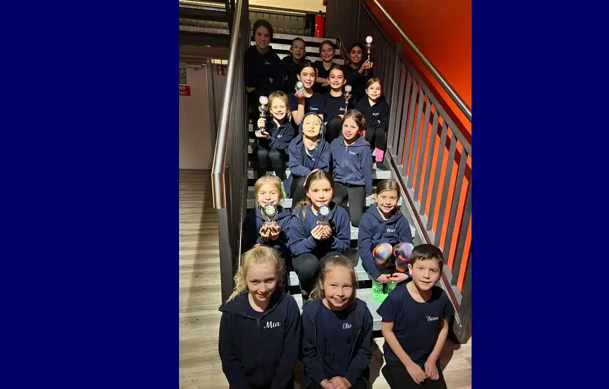 Neujahrsfeier von Niederdürenbacher Team Eifelperle begeisterte Jung und Alt