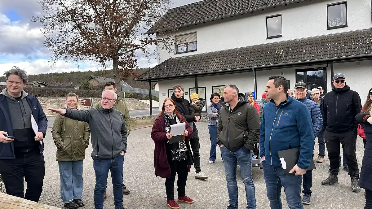 Dorfbegehung in Königsfeld: Bürger arbeiten an Vision ‚Königsfeld 2040‘ Dorfbegehung in Königsfeld: Bürger arbeiten an Vision ‚Königsfeld 2040‘