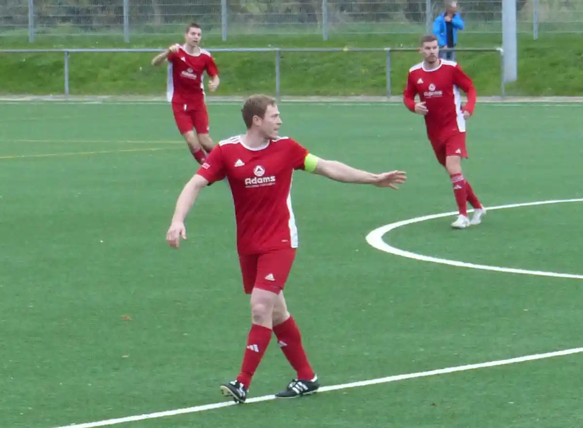 SG Niederzissen / Wehr zum Auftakt mit ungefährdetem 4:1 Erfolg