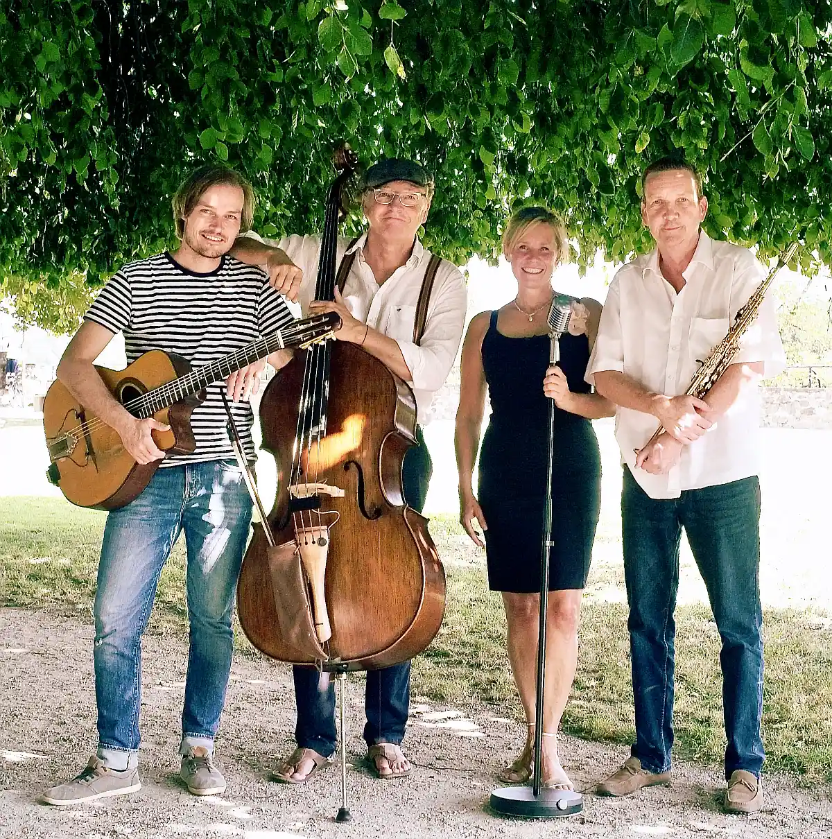 Mme Brell und die Filous in ehem. Synagoge Niederzissen Mme Brell und die Filous in ehem. Synagoge Niederzissen