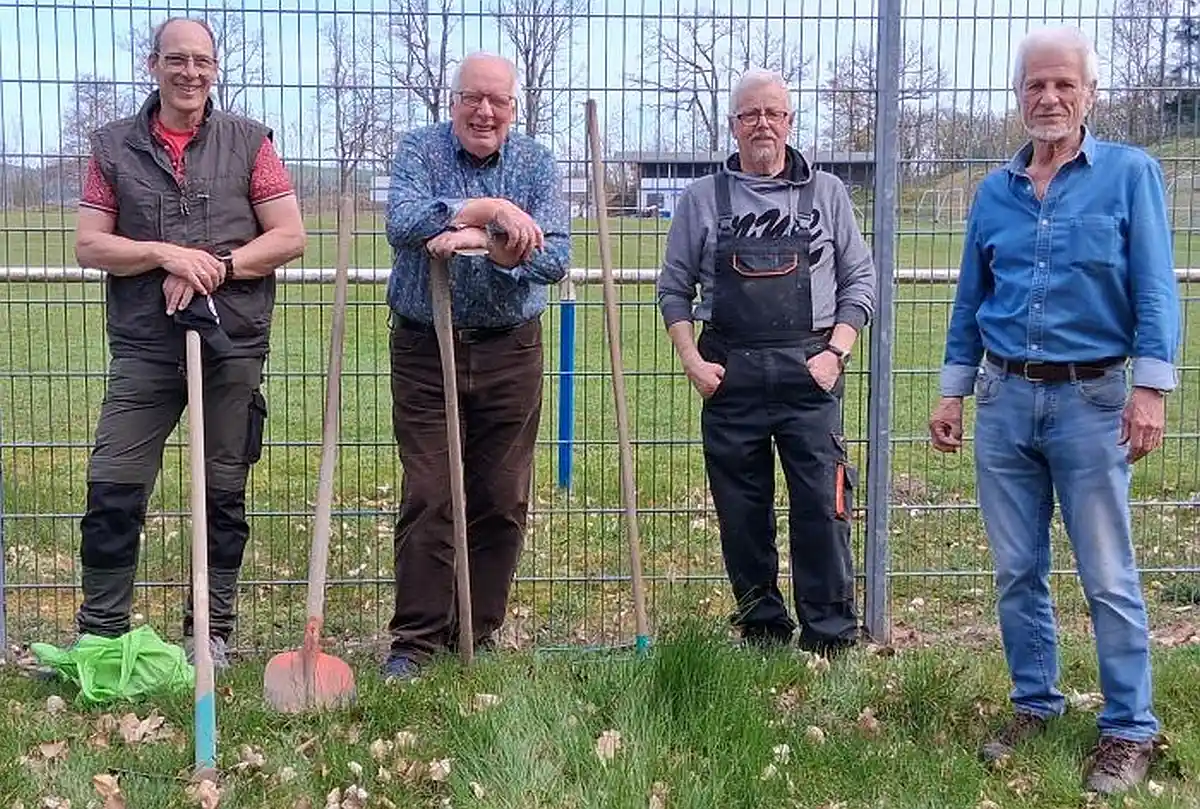 Dorfbewohner machen historischen Rundweg in Kempenich wieder begehbar